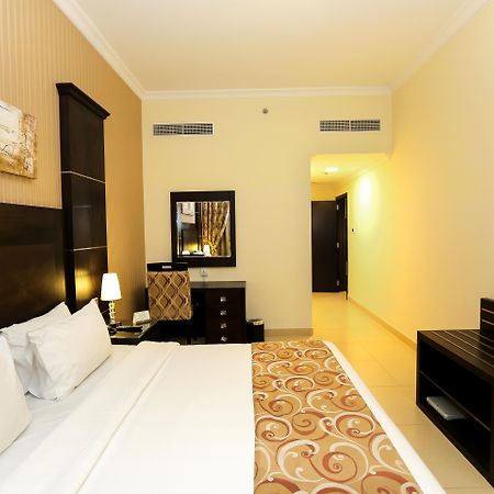 Ivory Grand Hotel Apartments Dubai Exterior foto