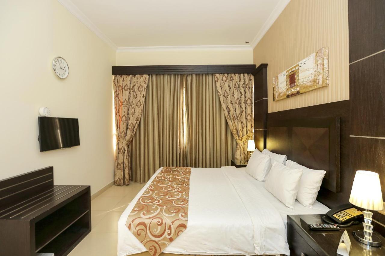 Ivory Grand Hotel Apartments Dubai Exterior foto